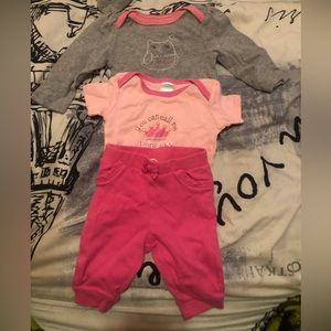 brand new baby clothes
